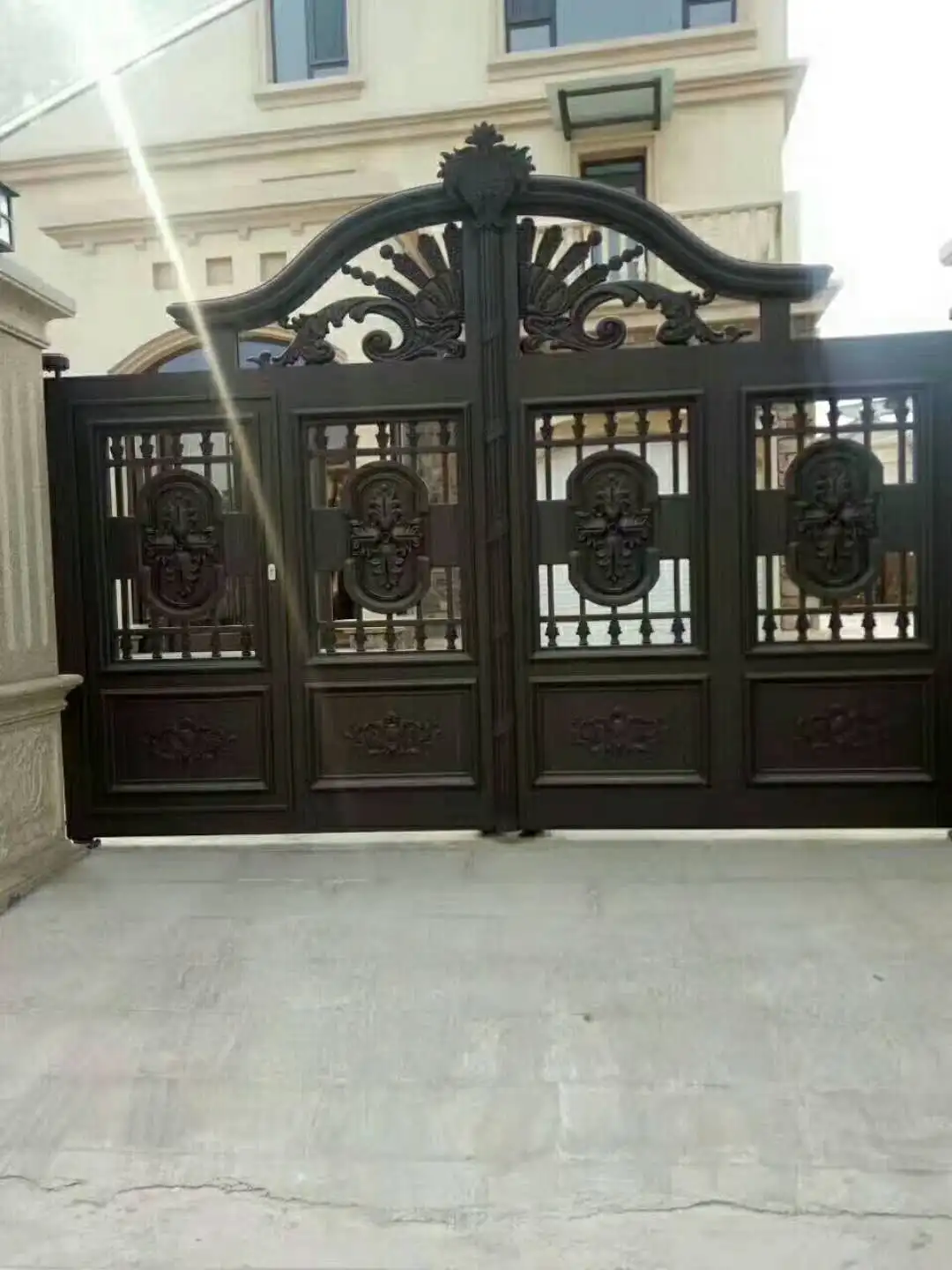 TOMA Automatic Sliding Gate Aluminium Railing Motor for 1 Ton