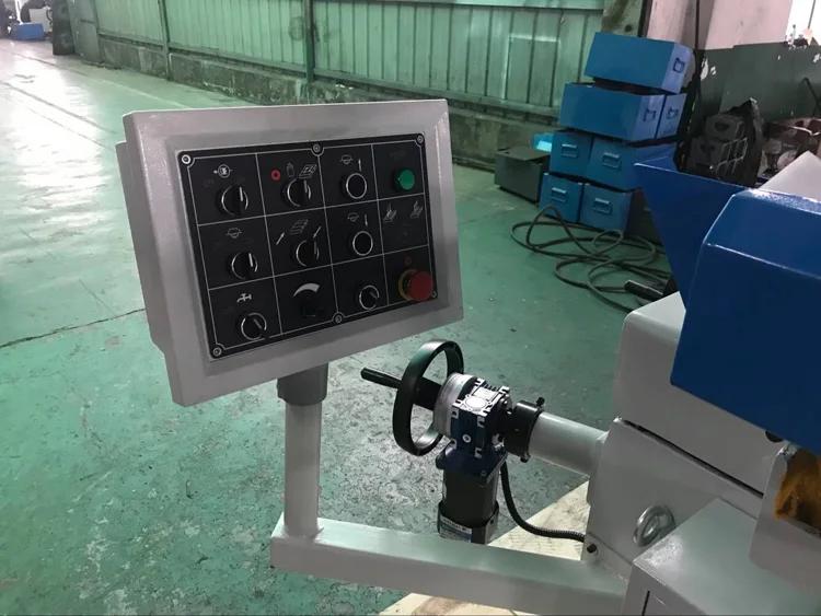 Шлифовальная машина для поверхности головки цилиндра