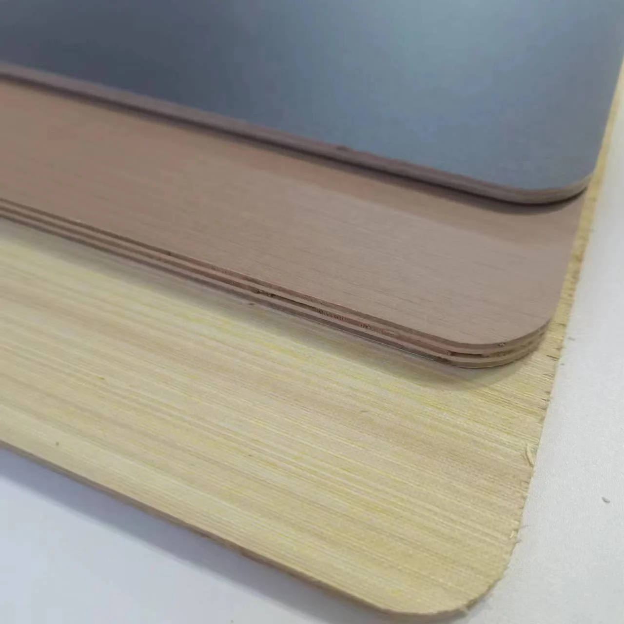Durable and Long-Lasting Luxury Small Kitchen Cabinets Plywood Lightweight Laminated Hardiflex Plywood Competitive Price