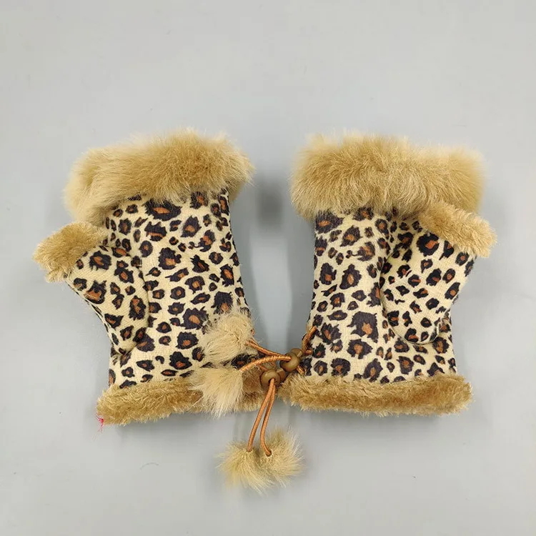 fur mitten gloves (8).jpg