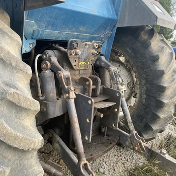 『長袖』ユーベ（Holland、FIAT Group、15年くらい前の物です） Fiat New NH Holland 180-90 Tractors - Fairly Used & Reliable