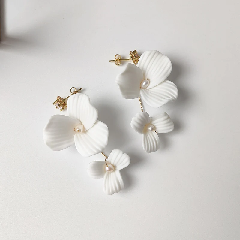 Mixed Styles Handmade Ceramic Flower Bridal Earring Wedding Pearl Earrings Fashion Women aperçu 21