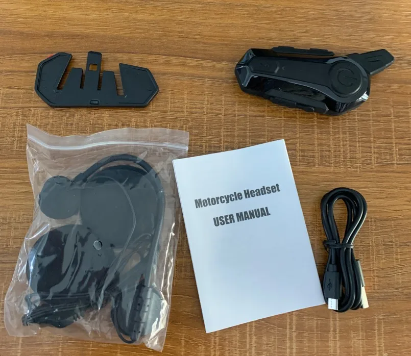 X1 PLUS BT TWS Motorcycle Helmet Headset with Noise Cancelling Wireless Interphone for 2 Riders LED Battery Indicator