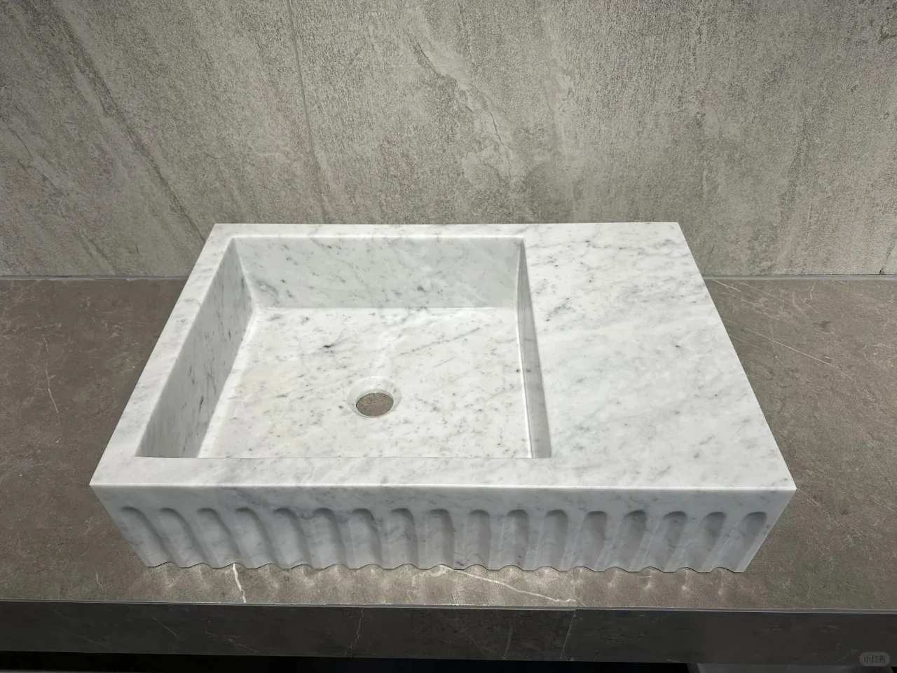 product natural carrara white marble washbasin with groove design for indoor bathrooms and toilets marble groove design-3