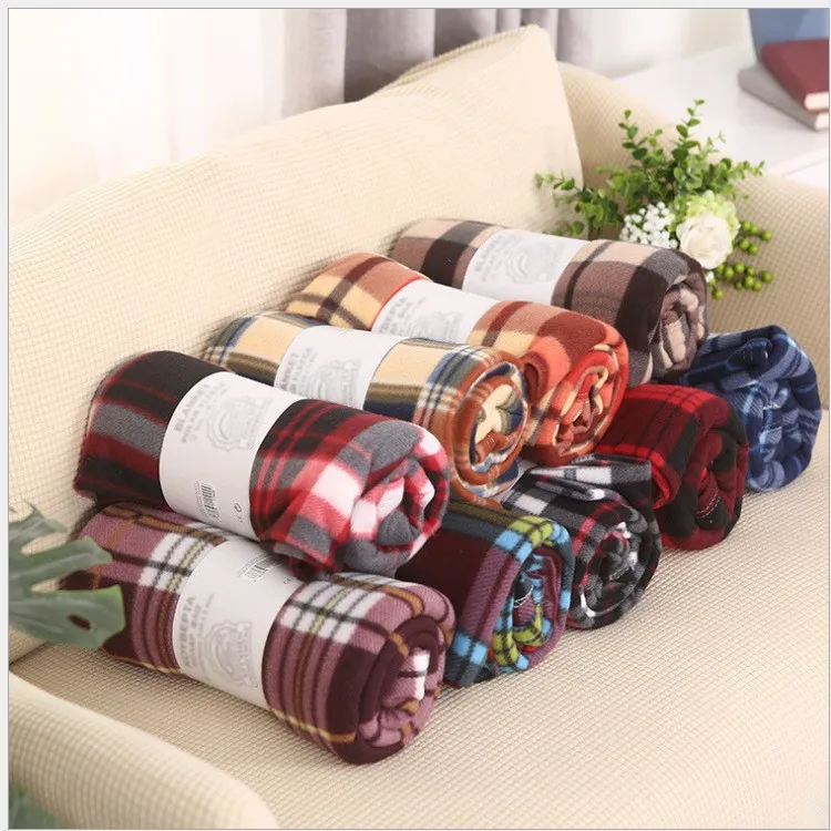 2024 Low Price Light and Easy to Carry Printed Polar Fleece Throw Blanket and Low MOQ for Outdoor Activity