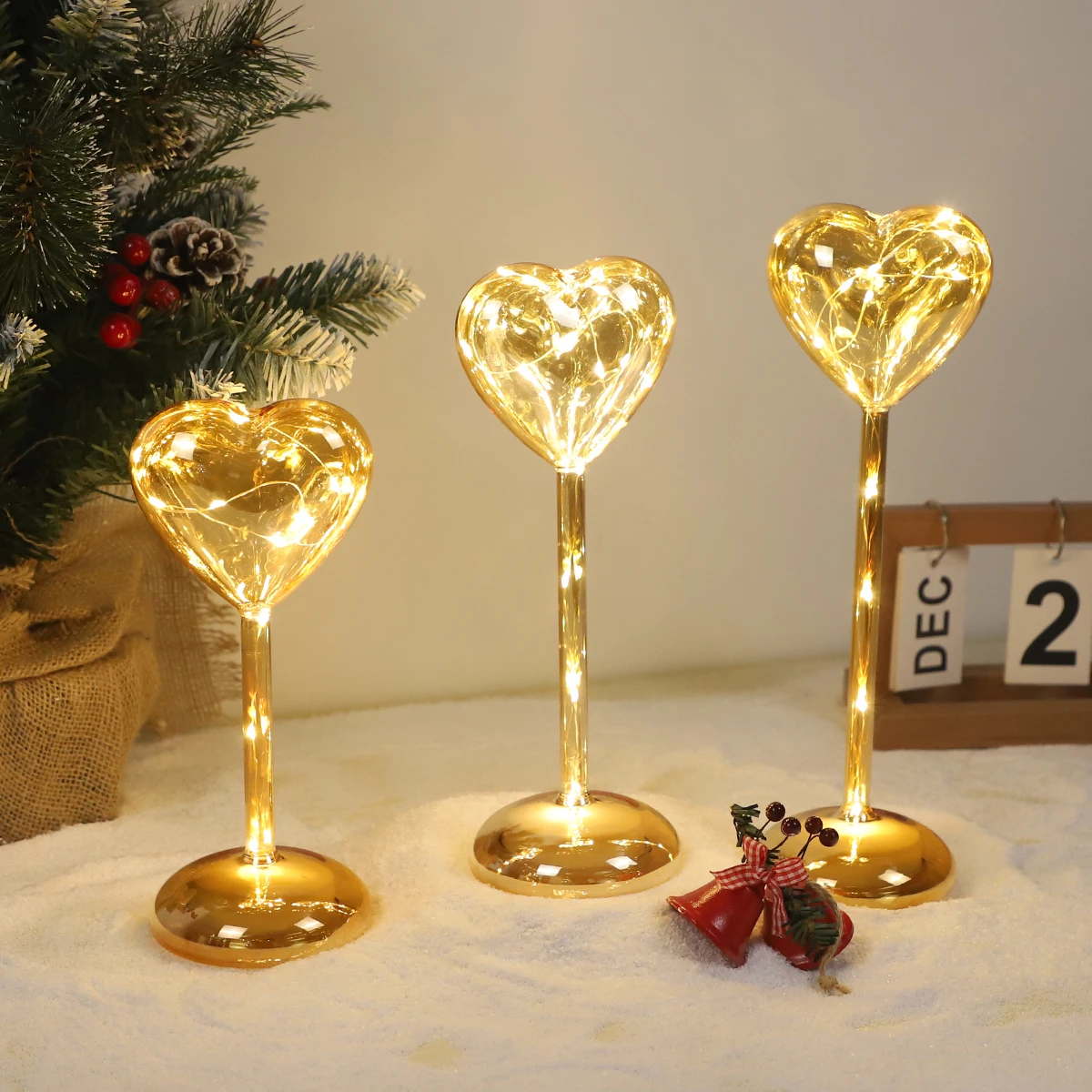 High-value creativity ingenious design Christmas large crystal amazing heart shaped decoration lights with tall pole