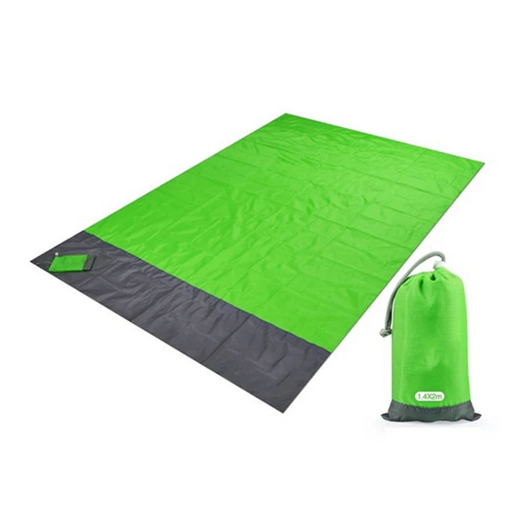 Outdoor Portable Sand Free Foldable Waterproof Camping Beach Mat Custom