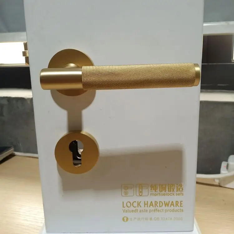 Luxury Brass Door Handle Lock Gold Brass American Style Bedroom Wooden Silent Split Handle Door 5137