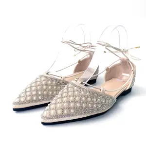 Custom Diamond Pointed Head Sandals for Women Ladies    Flat Comfortable Loafers Leather Shoes Ladies Fashion Beach slippers