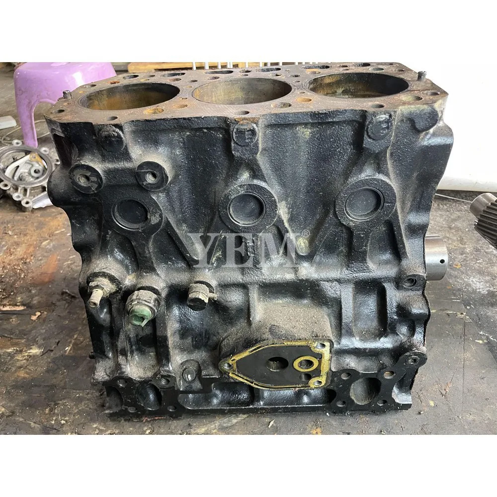 For Yanmar Diesel Engine 3TN82 Cylinder Block