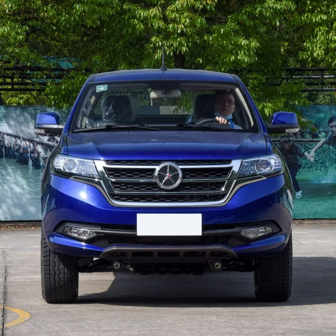 
Двухрядное сиденье с бензиновым двигателем 4x4 Евро 5 emsson pickup 