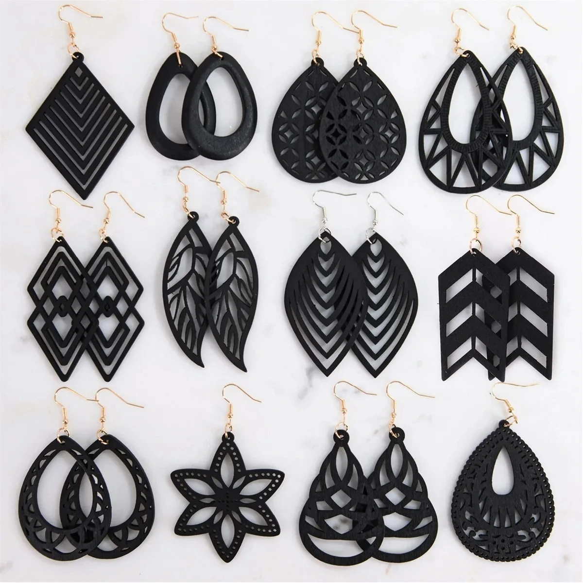Short Feather Leather Earrings  CreamBlack