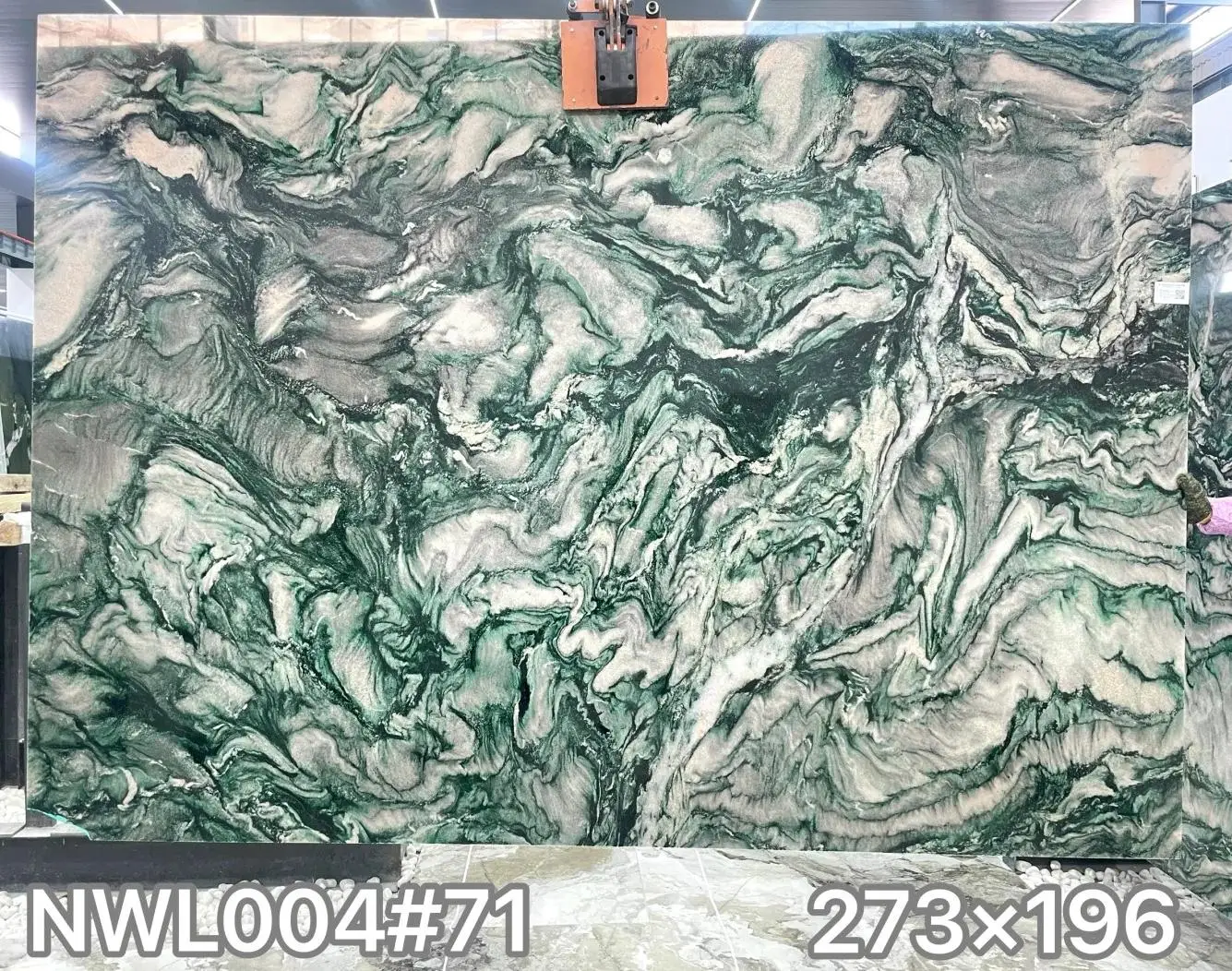 Modern Luxury High Quality Natural Green Granite Kitchen and Bathroom Countertop for Indoor Hotel Villa Wall Floor Stairs