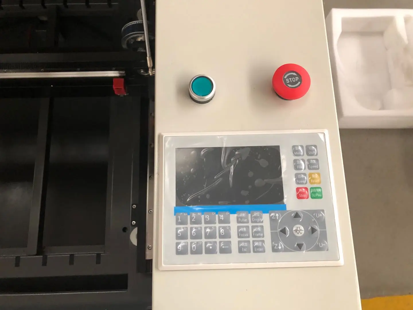 Co2 Laser Cutting and Engraving Machine Wood Engraving Machine Leather/acrylic/fabric Laser Cutting Machine