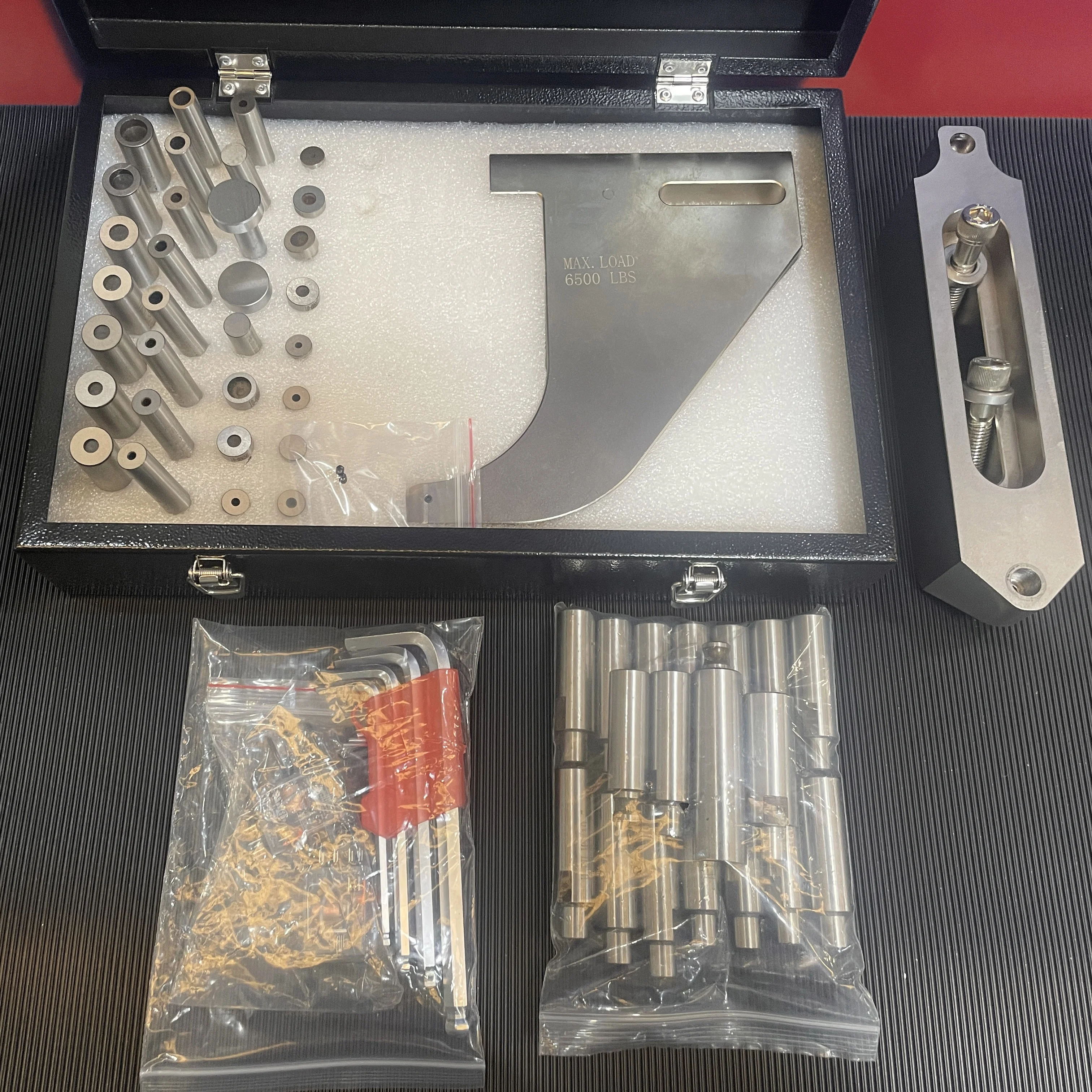Automatic CNC Riveting Press Machine China's Sheet Metal Clinching Welding Machine PLC Touch Screen System Motor Core Component