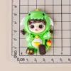 chica dinosaurio
