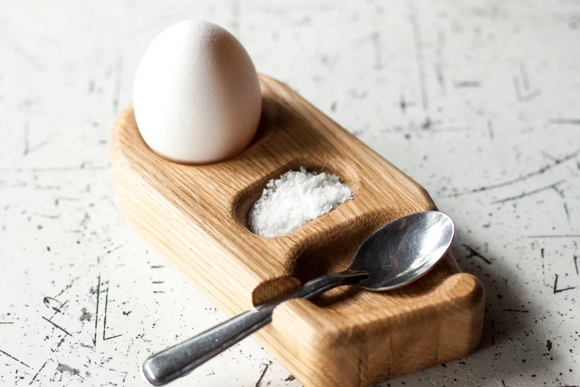 2022 новейший дизайн индивидуальный держатель для яиц из натурального дуба