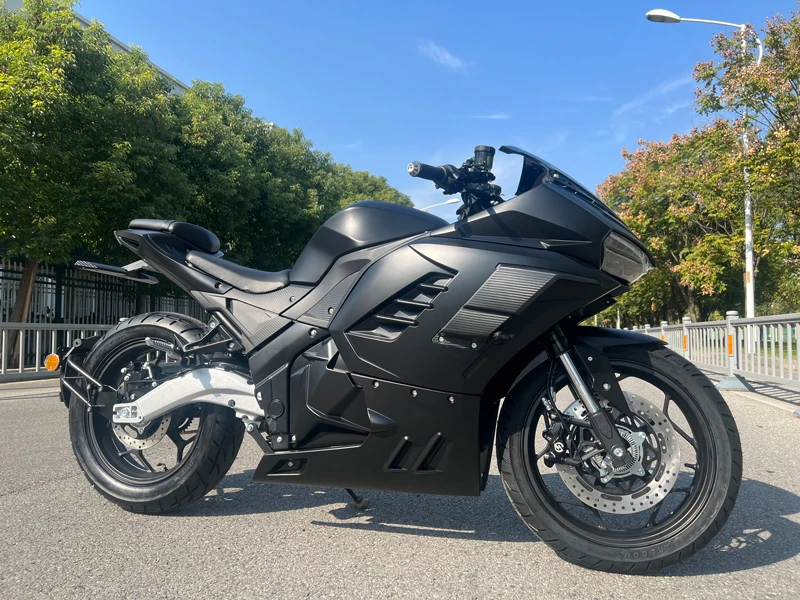 LANYANG factory  wholesale Super Speed central racing electric motorcycle for sale 240km Electric scooter