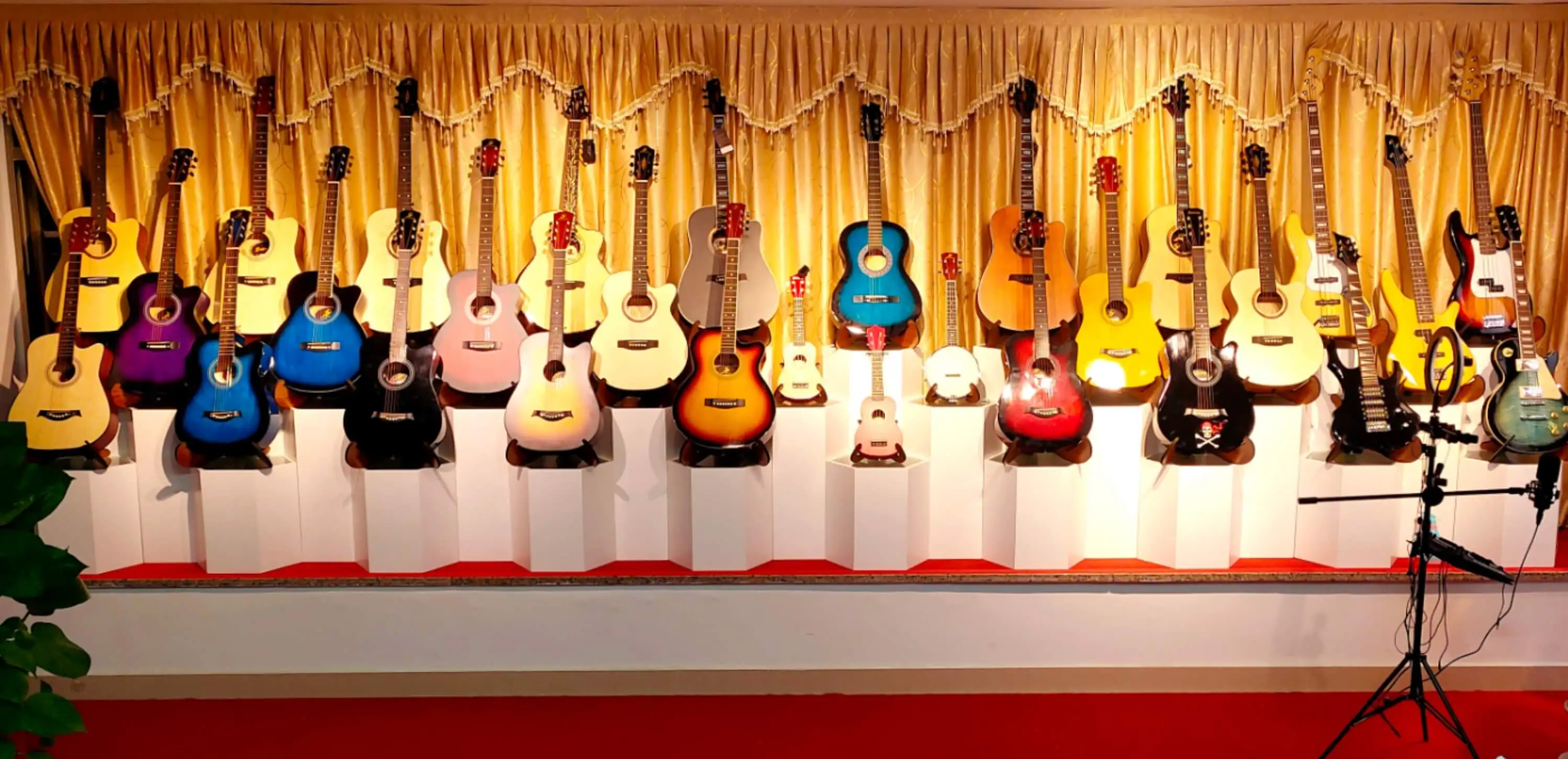 Wholesale Factory Price Lp Electric Guitar Mahogany Body Technical Wood