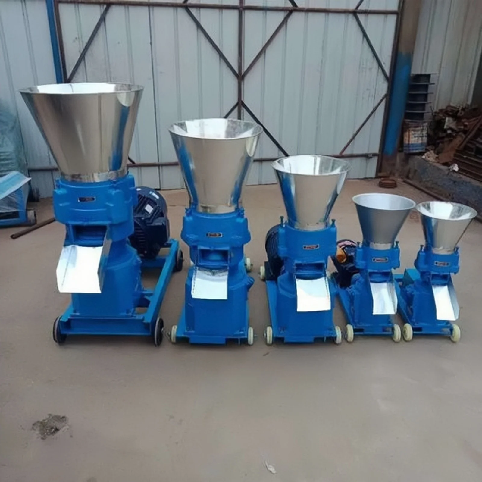 High Quality Mini Animal Chicken Making Feed Pellet Machine Mill Fish Cattle Granule Pelletizer Processing Pig Produce Poultry