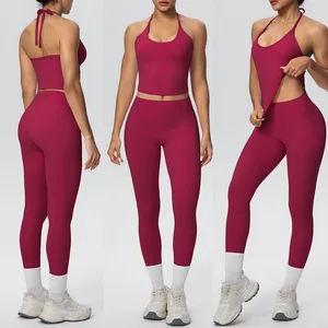 High Quality 2 Pieces Set Breathable Active Wears Quick Dry Yoga Set for Women Active Wear Gym Fitness Yoga Sets
