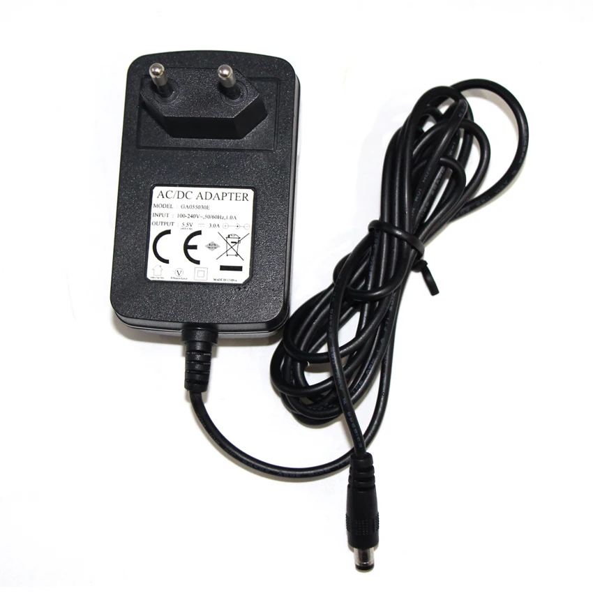 Prise EU AC 100-240V à DC 3V 1A Alimentation Chargeur Convertisseur Adaptateur 5.5mm