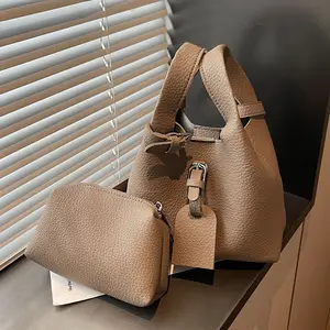 Women's Fashion Bucket Bag Magnetic Closure Shoulder Bag PU Leather Crossbody Bag for Work Commuting Handbag Shopping Bag