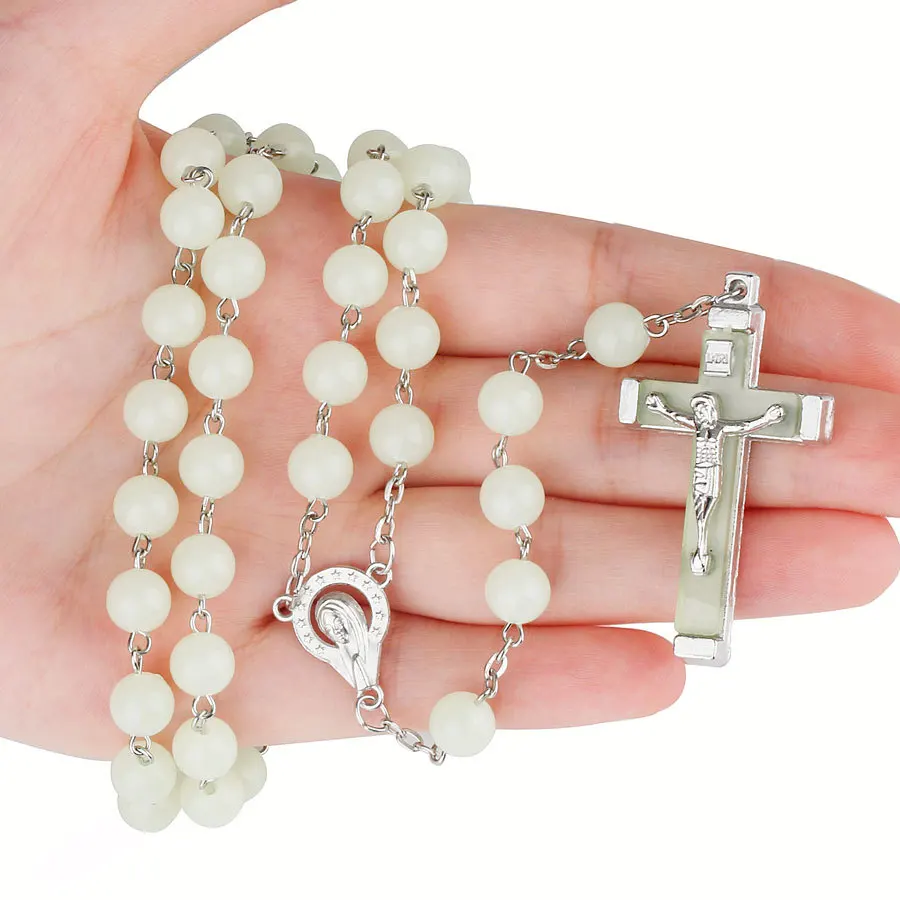 Hot Fashion Rosary Beads Luminous Noctilucent Necklace Catholicism  Religious Cross Necklace Wholesale
