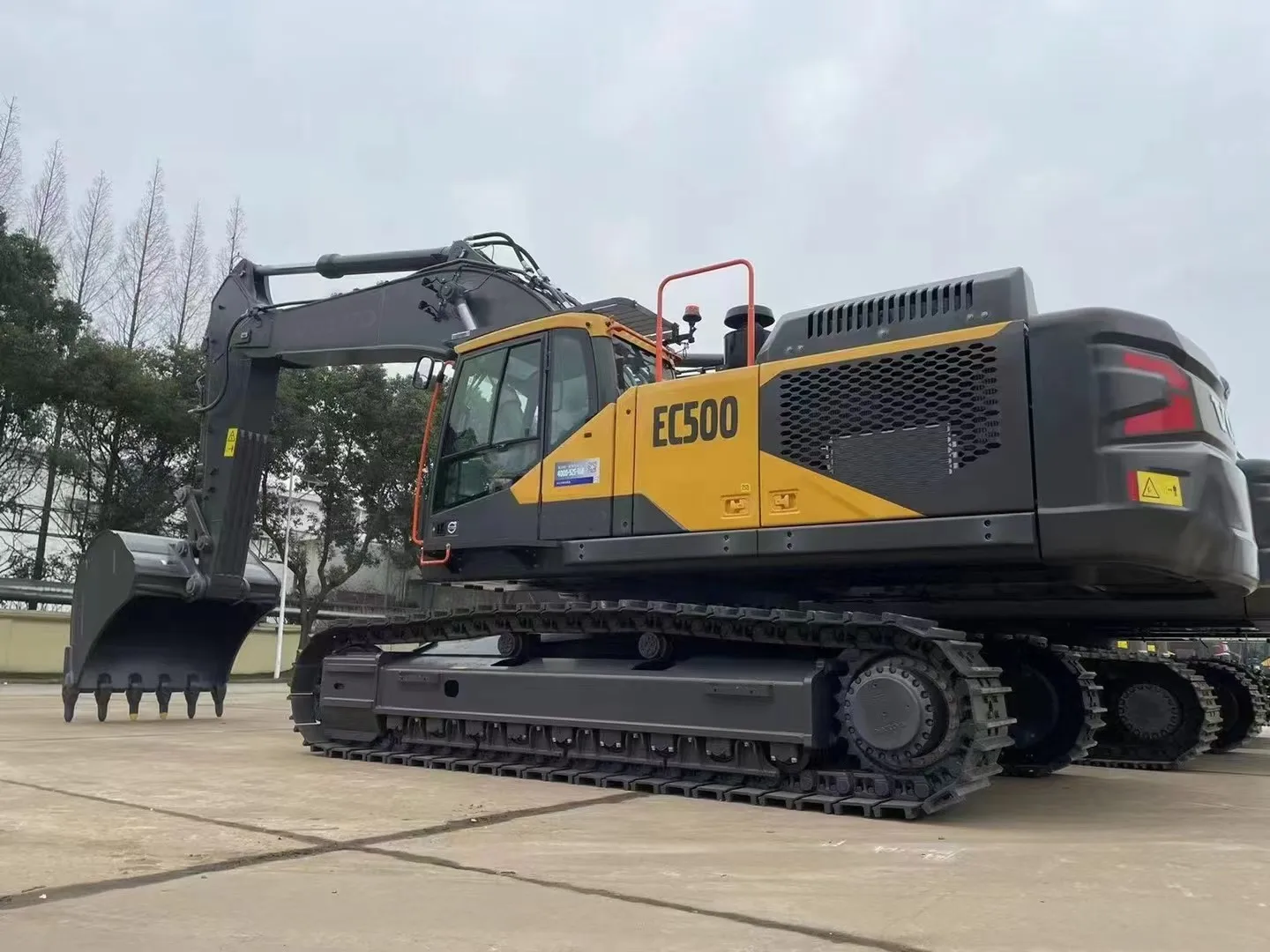 V0Ivo 50 тонн 3 м3 ковш Горнодобывающий экскаватор EC500 Земляная движущаяся