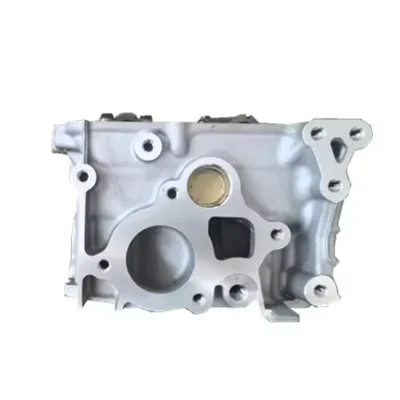 QR25 Complete Cylinder Head for Nissan V350 NP300 Frontier