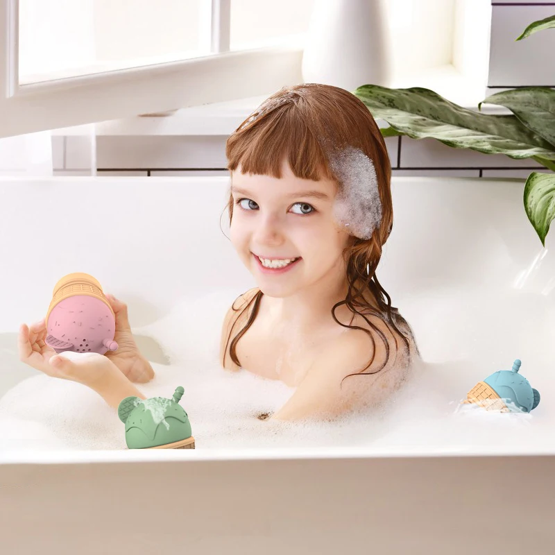 New Design Colorful Customized Silicone Ice Cream Bath Toy Spray Water