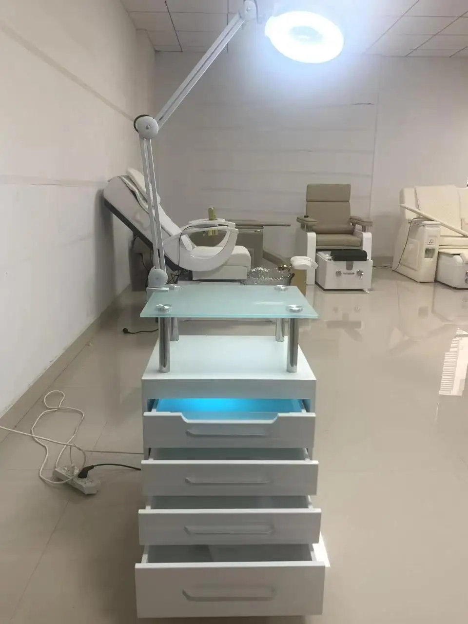 DT-053 (2).jpg