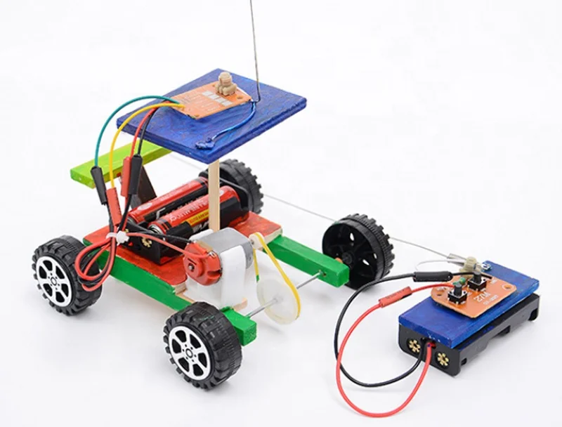 DIY Wireless Remote Control Racing Model Kit Wood Kids Physical Science Experiments Toy Set Boy Assembled Car Educational Toy
