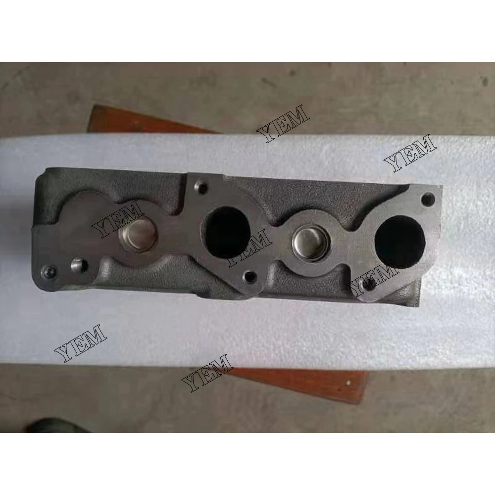 FOR KUBOTA ENGINE PARTS ZB600 CYLINDER HEAD 5