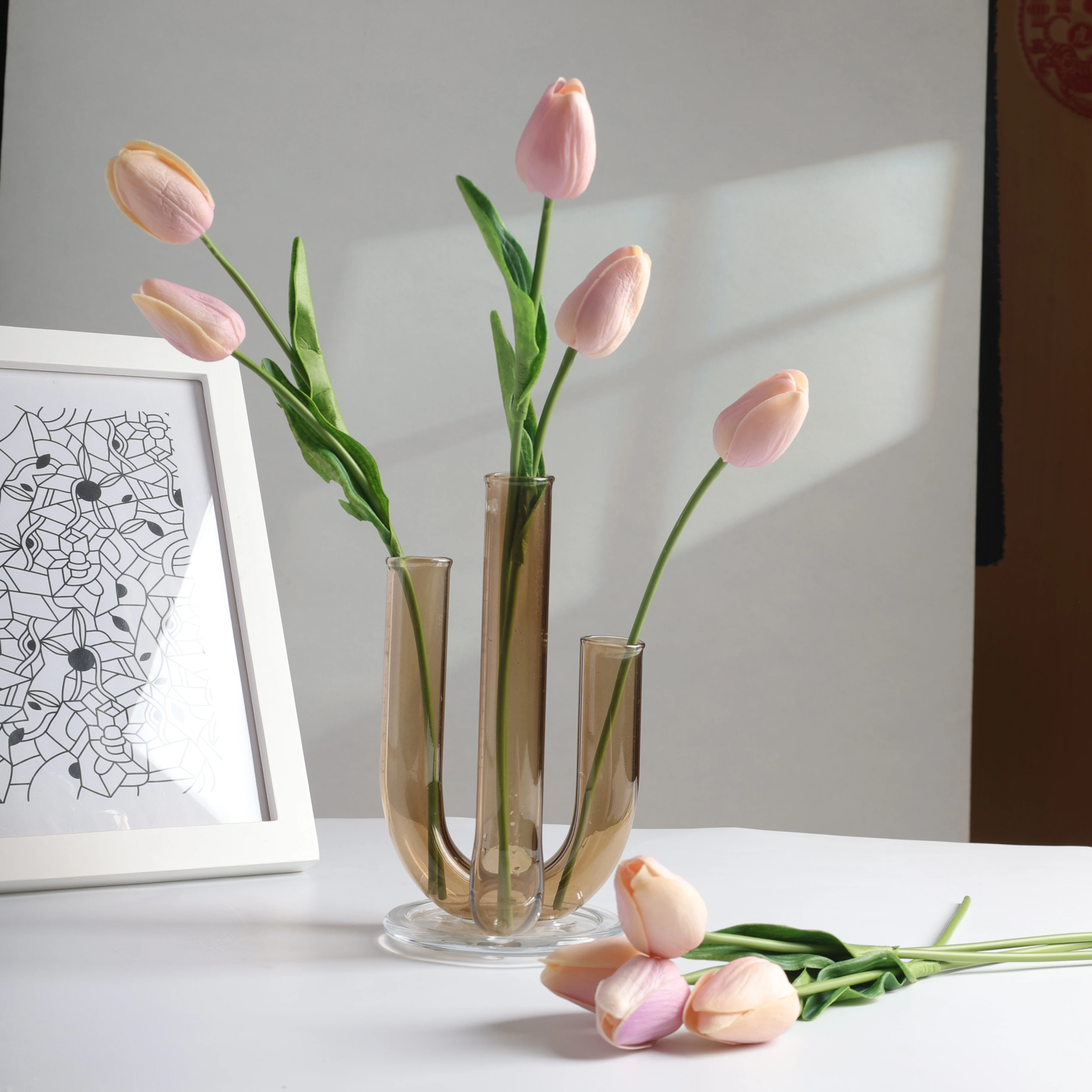 Customized Colors New Glass Test Tube Vase Art Deco Design Style for Tabletop Use