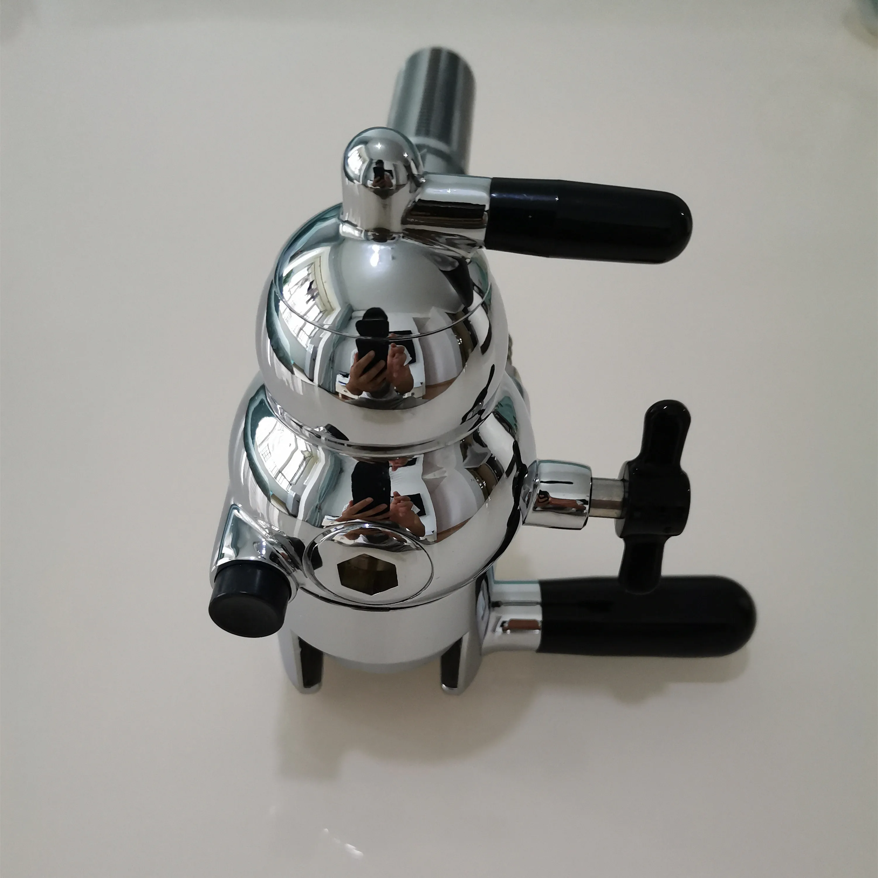 Isobaric Tap Growler Filling Station Beer Dispenser Beer Pegasus Bottle Filler for 26.5mm 28mm  38mm 42mm Bottles