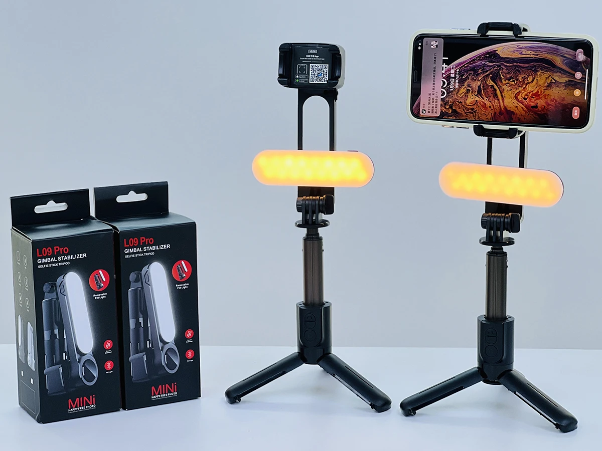L09Pro Foldable Smartphone Handheld Gimbal Stabilizer Selfie Stick Tripod with Fill Light Wireless Video Record Vlog Stabilizer