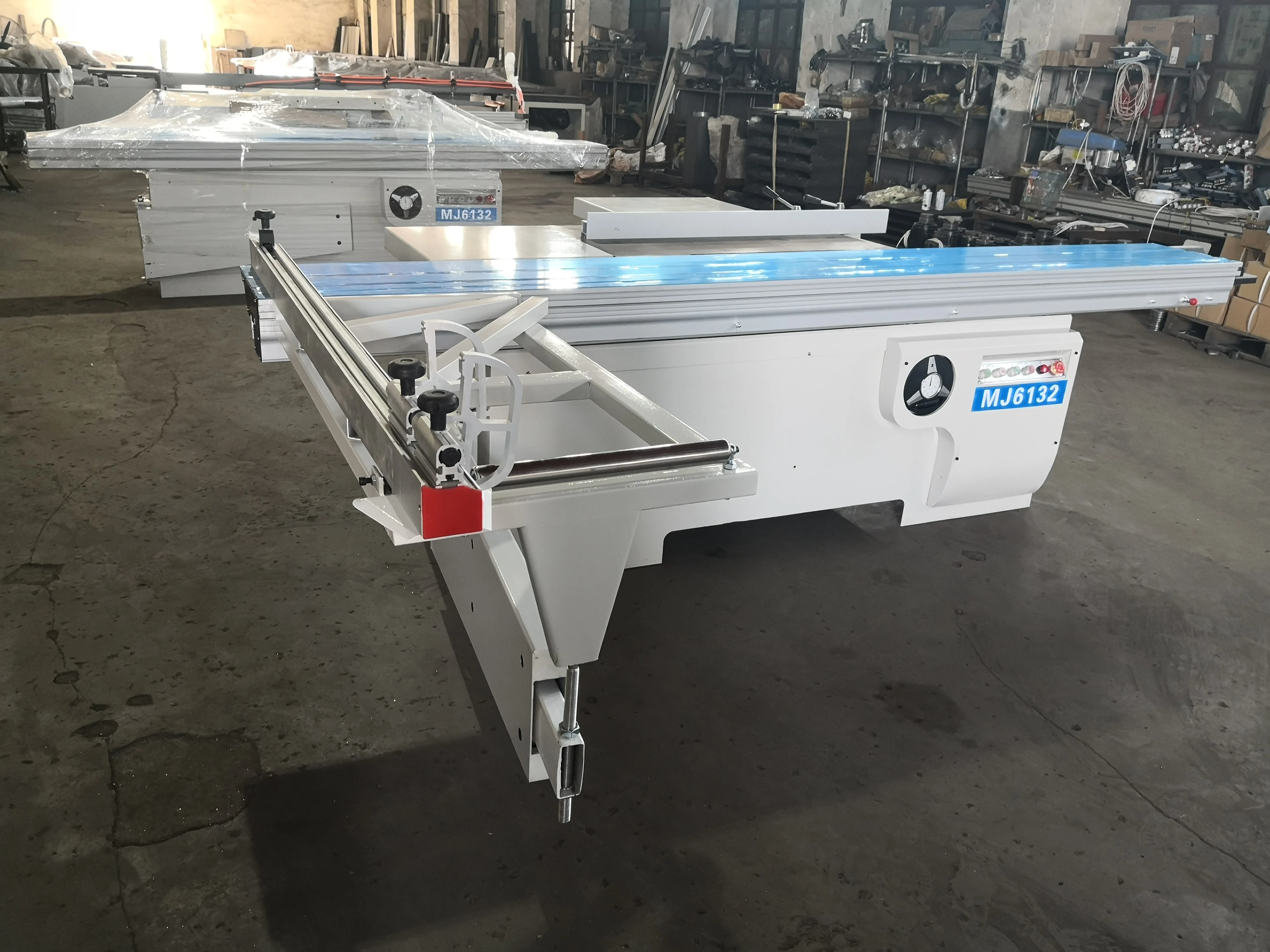 3200mm Woodworking Wood MDF Particle Board Precision Panel Sliding Circular Table Cutting off Saw Tilt 45 Degree Sawing Machine