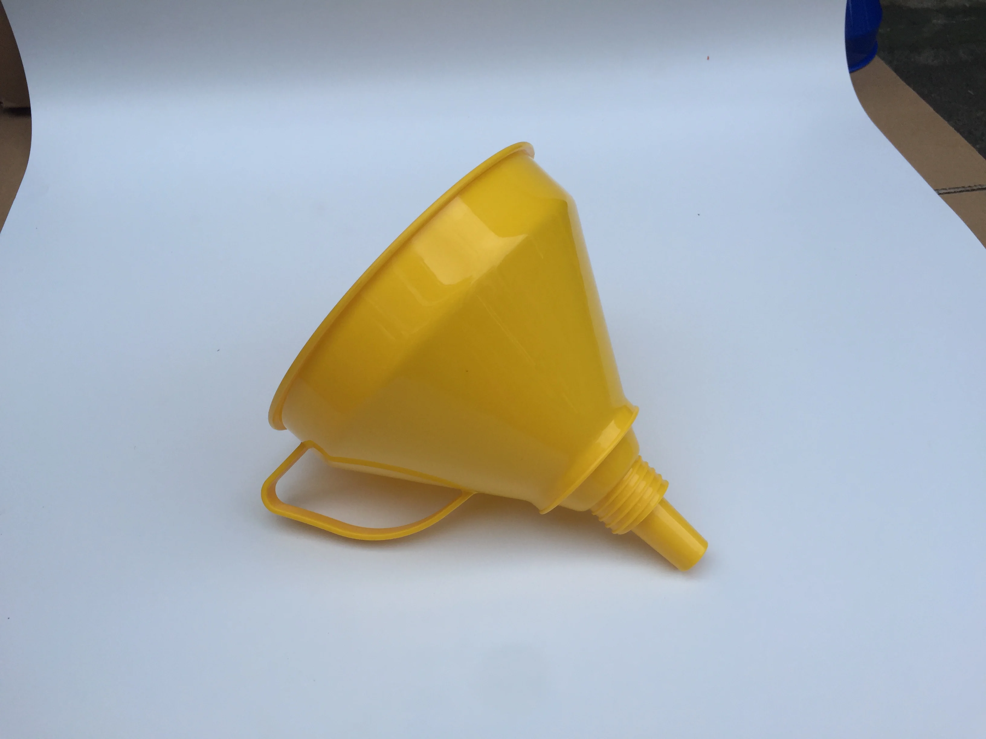 QM Высокое качество 16 5 см удлинительная гибкая труба пластиковая Автомобильная моторная масляная Воронка с фильтром