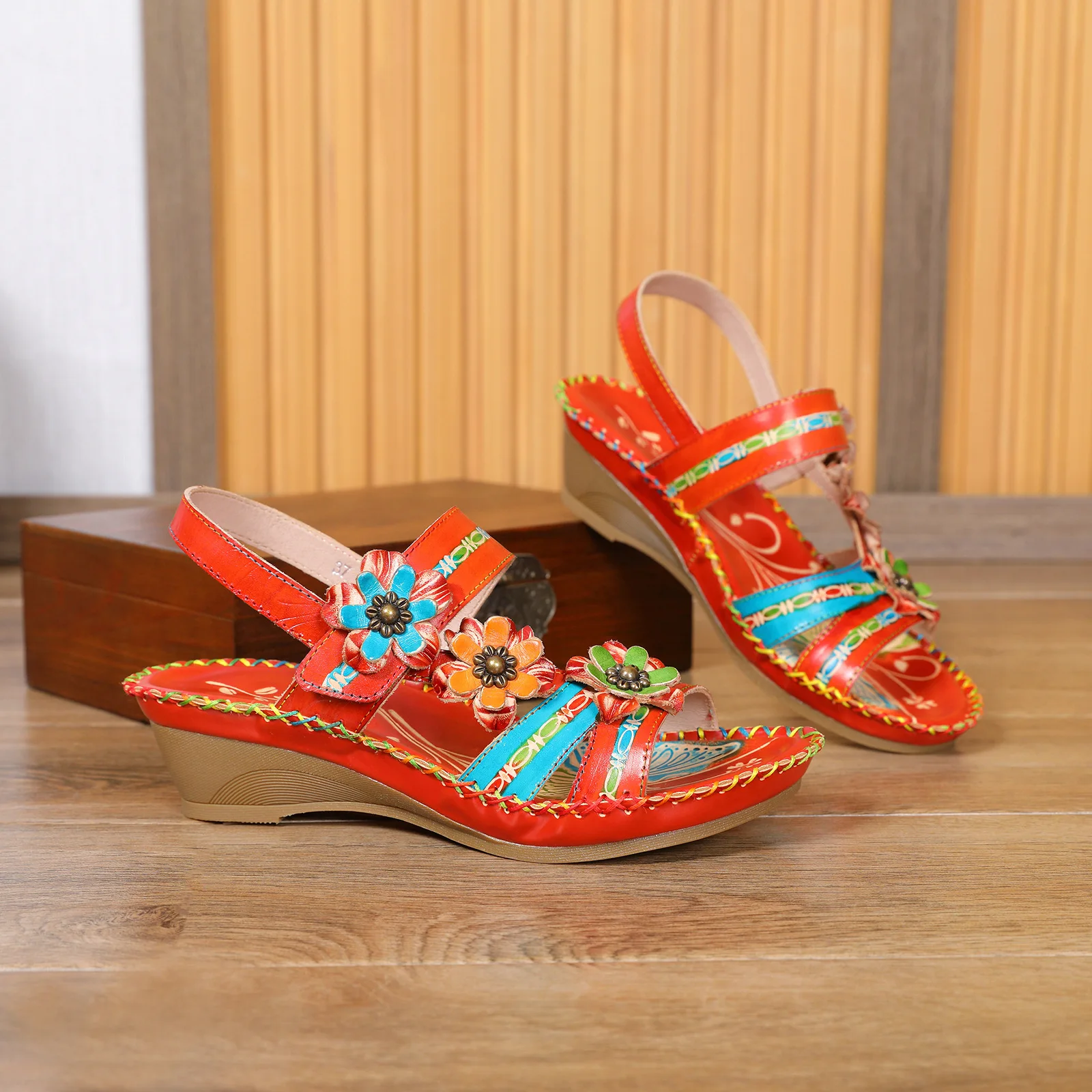 Amazon.com: Sandalias negras para mujer 2022, sandalias de cuero para mujer,  sandalias de verano de moda, sandalias de mujer con brillo dorado, Negro,  plateado, globo, 8 : Deportes y Actividades al Aire Libre