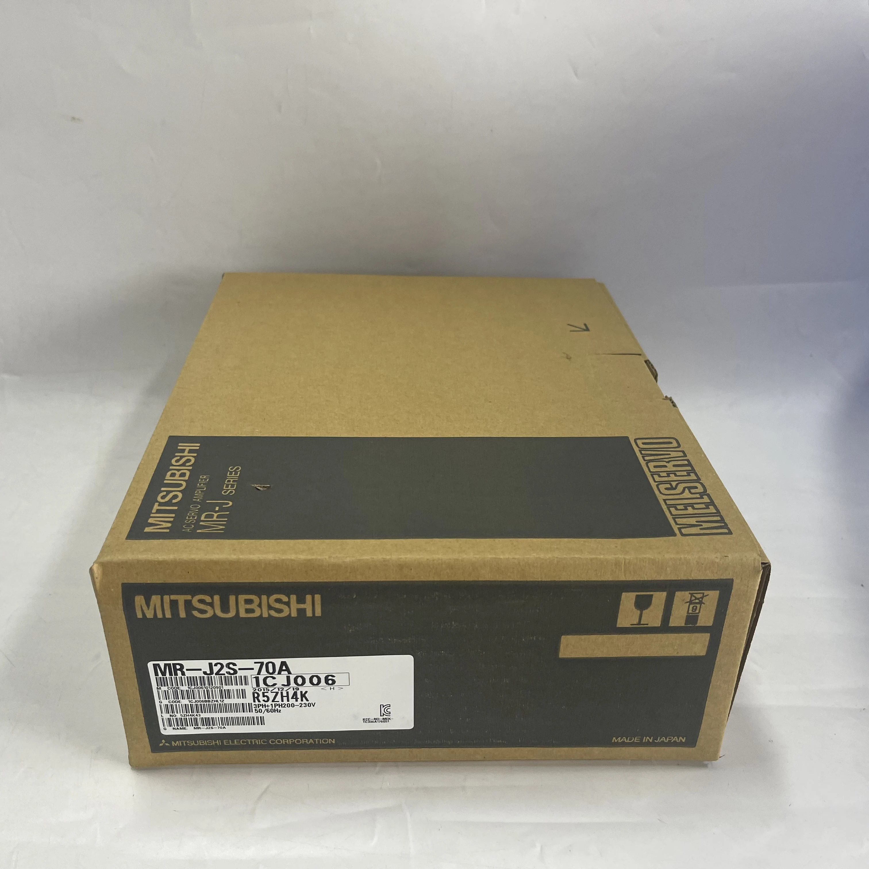 Mitsubishi MELSERVO J2S Series AC Servo Amplifier MR-J2S-70A Mitsubishi MELSERVO J2S Series AC Servo Amplifier MR-J2S-70A