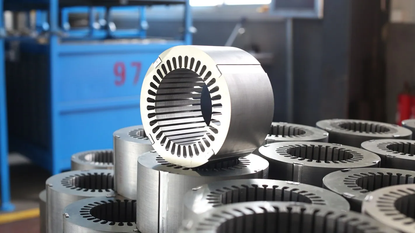 Hengxin Power YE2-90-4 Motor Rotor and Stator - AC Induction