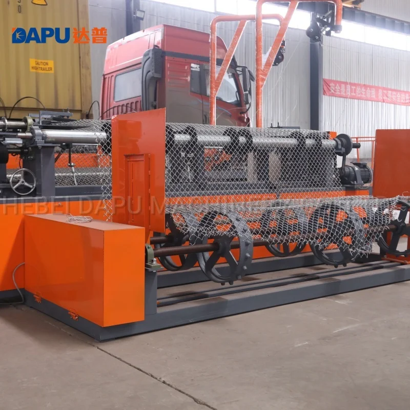 China Supplier Cheap Price Chain Link Fence Making Machine