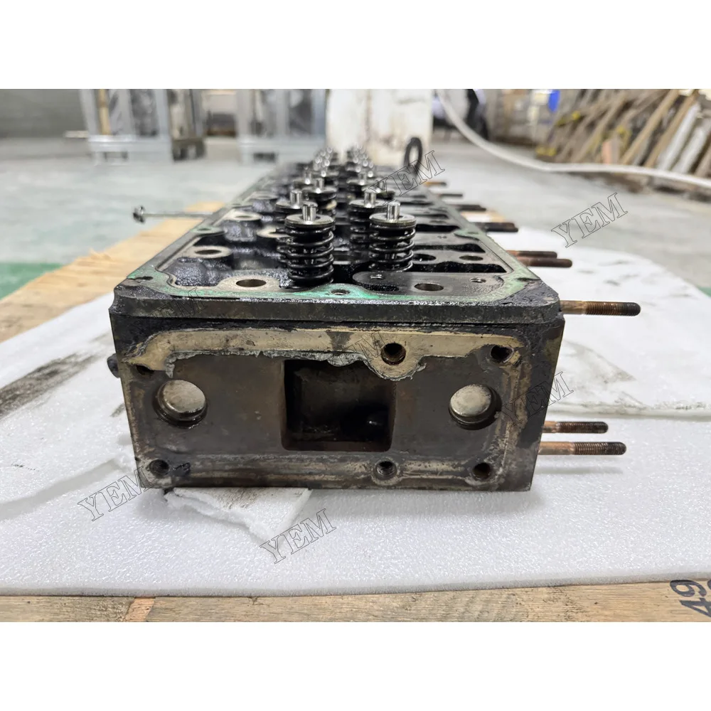 Cylinder Head Assy for Doosan DL06 Engine Rebuild Kit 5