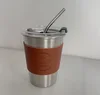 taza + tapa de taza + tapa + pajita