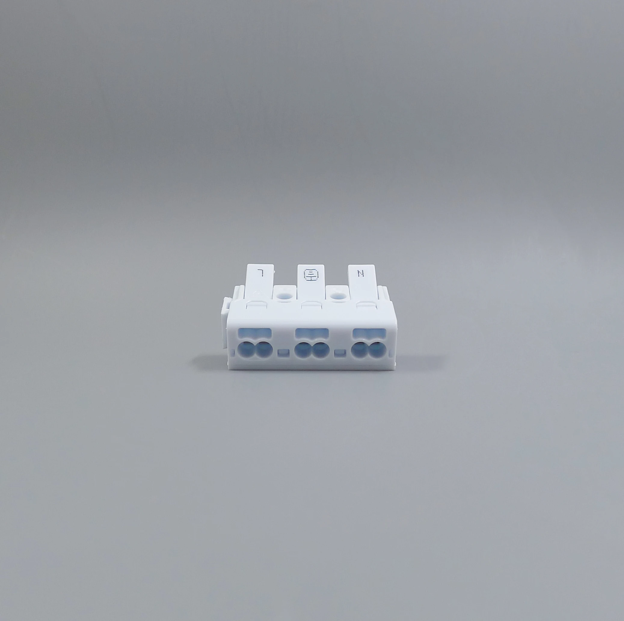 KREALUX BELEKS 3 - Pole Super - Thin Screwless Fast - Connect Multipolar Terminal Block with Fixing Snaps