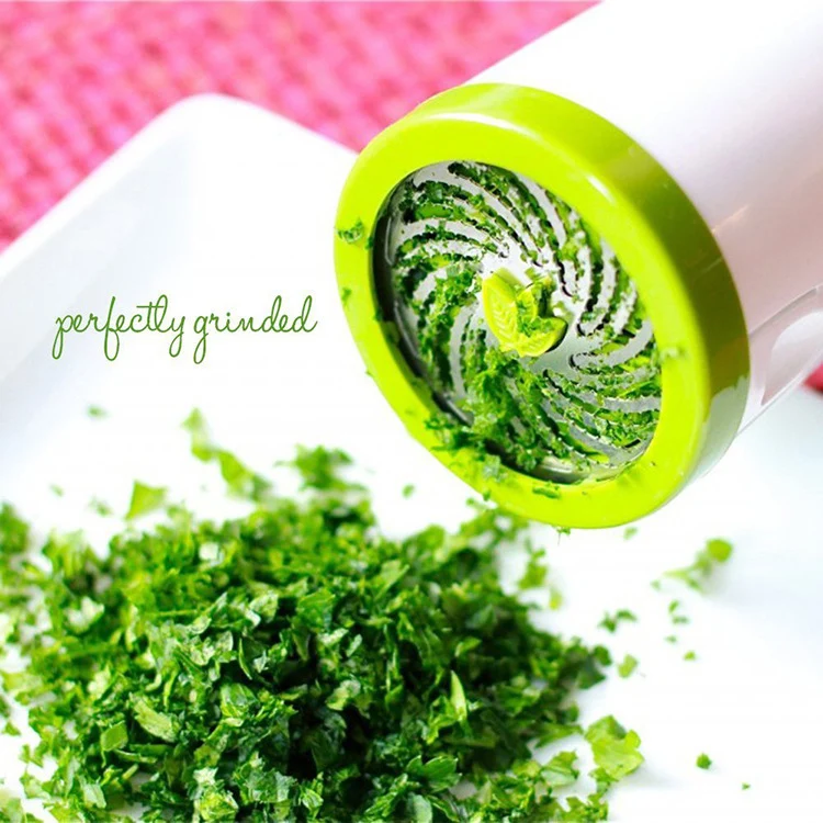 Vegetable Cutter Kitchen Gadgets Cooking Tools Coriander Chopper Grinder Plastic Herb Grinder