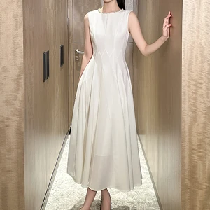 ZYHT 9779 Summer New Women's Sleeveless A-Line Maxi Ladies Pleated Dress Wholesale Long Simple Solid Color Casual Dresses