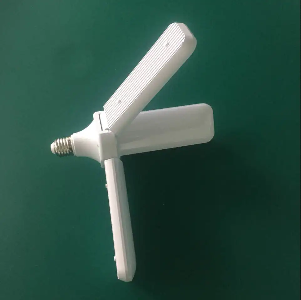 Super Bright Energy Saving 30W 38w 45W 54W Aluminum E27 Base Foldable Fan Blade LED Bulb Light