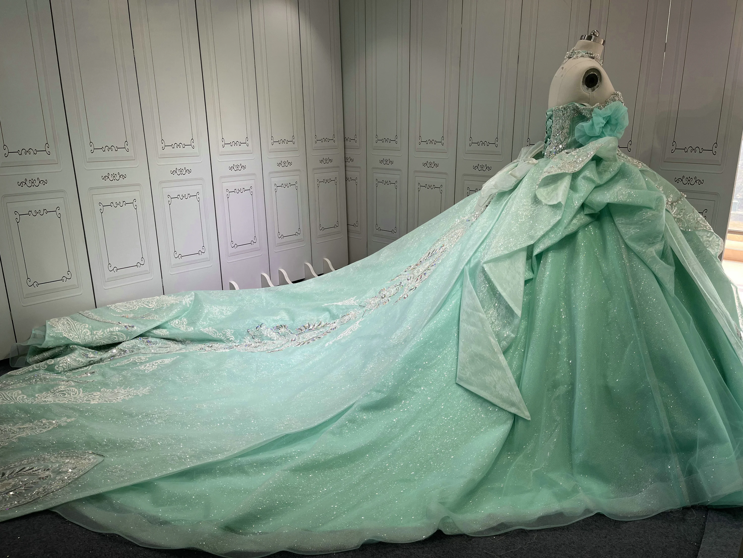 Mumuleo Aqua Quince Dress - Shiny Crystal Vestidos de 15 Anos